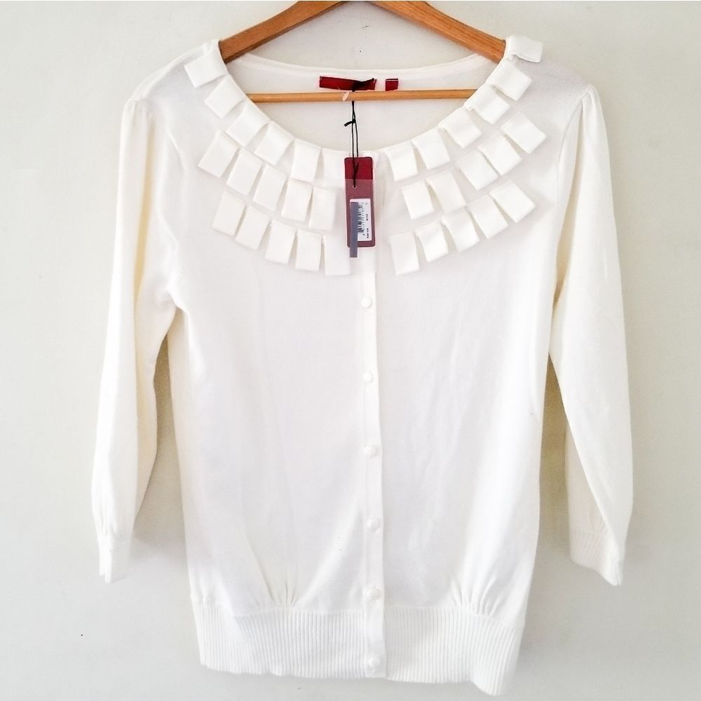 Cardigan sweater button closure new with tag